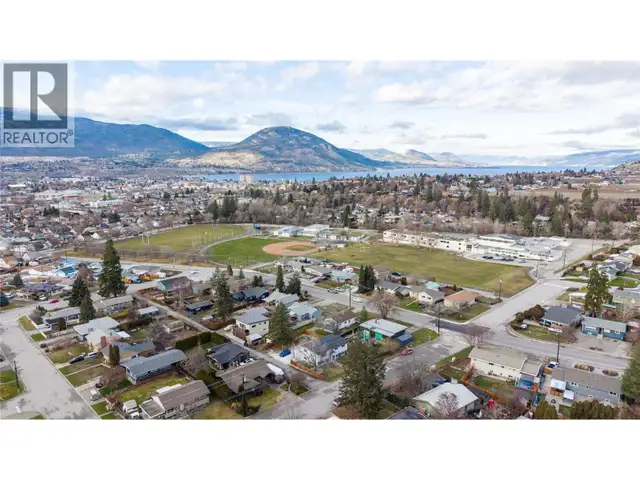 1190 Penticton Avenue Penticton, British Columbia in Houses for Sale in Penticton - Image 31