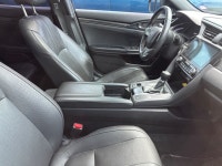 Leather Seats, Sunroof, Lane Departure Warning, Adaptive Cruise, Blind Spot Detection! This 2018 Hon... (image 2)