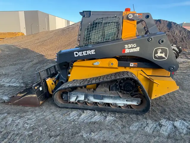 2024 John Deere 331G with 930 Hours in Heavy Equipment in Calgary - Image 7