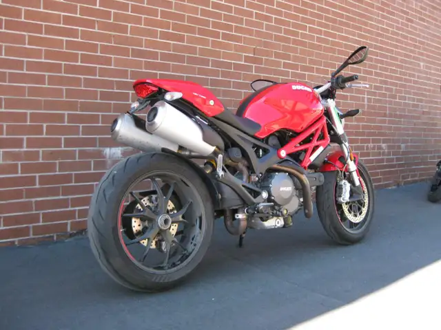 2014 Ducati Monster 796 in Street, Cruisers & Choppers in City of Toronto - Image 4