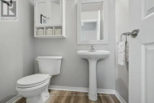 2112 ESPRIT DRIVE Ottawa, Ontario in Houses for Sale in Ottawa - Image 15