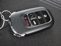 Remote Start, Sunroof, Heated Steering Wheel, Alloy wheels and more! Kijiji Engine: 4 Cylinder Engin... (image 5)