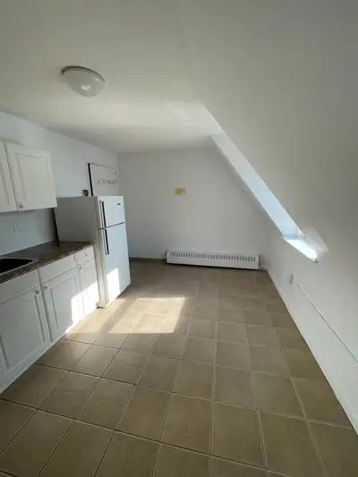 57 Cowan Ave. 402