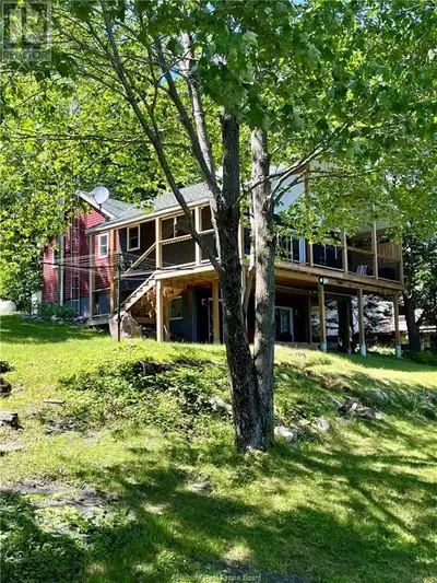 Spring is here, there is no better time to invest in this beautiful year-round waterfront home on Co...
