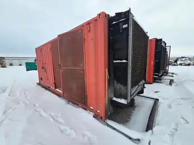Visit www.globalpower.ca for larger photos and more details! Hours: 7390 Fuel: Diesel kW: 750 Volts:...