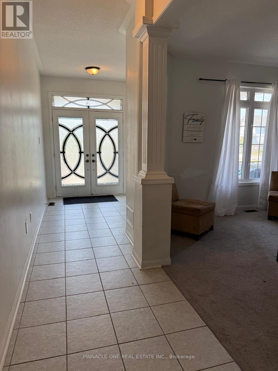 226 KENNETH COLE DRIVE Clarington (Bowmanville), Ontario 4