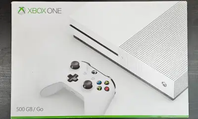 Xbox One S 500GB - White (Excellent) + Xbox One Kinect Sensor, View more