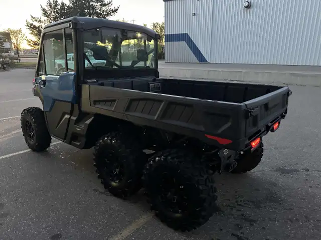 2023 CAN AM DEFENDER LIMITED HD 10 6X6 (FINANCING AVAILABLE) in ATVs in Strathcona County - Image 9