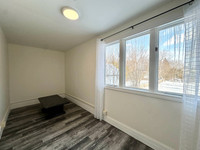 Rooms for Rent 74 Adelaide St, Lindsay, ON (Rented Separately) Welcome to 74 Adelaide St, Lindsay, O... (image 5)