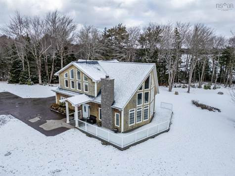 148 Kings Lake Lane in Houses for Sale in Yarmouth - Image 3