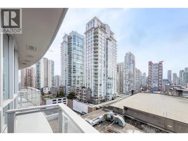 907 833 SEYMOUR STREET Vancouver, British Columbia in Condos for Sale in Vancouver - Image 18