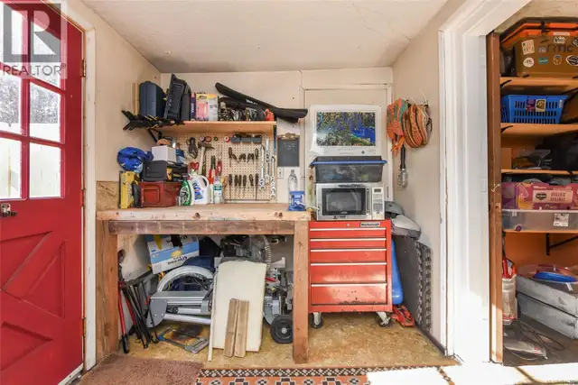 2767 Ulverston Ave Cumberland, British Columbia in Houses for Sale in Comox / Courtenay / Cumberland - Image 28