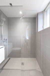 Renovated Akelius studio apartment for rent. Located near blvd Saint-Laurent in the Plateau Mont-Roy... (image 8)