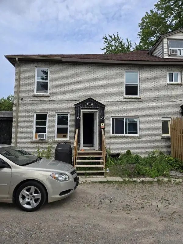 Charming 1 Bed, 1 Bath in Port McNicoll