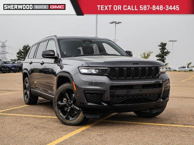 2022 Jeep Grand Cherokee L Altitude V6 4X4 in Cars & Trucks in Strathcona County