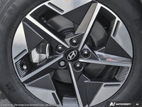 This Hyundai Tucson has a durable Regular Unleaded I-4 2.5 L/152 engine powering this Automatic tran... (image 7)