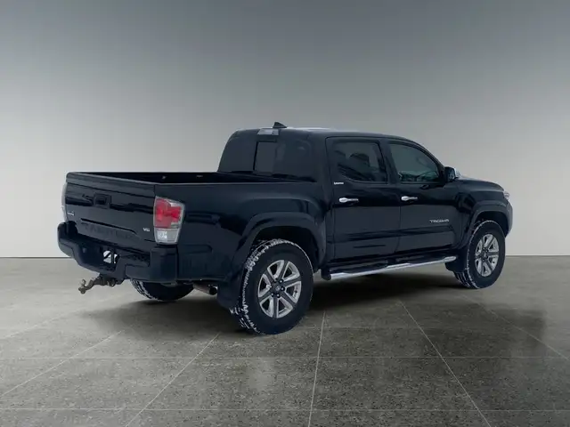 2018 Toyota Tacoma 4x4 Double Cab V6 Auto TRD Off Road in Cars & Trucks in Edmonton - Image 8