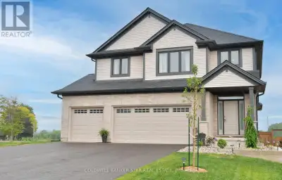 Welcome to this stunning "Turnbock" model home in Mount Elgin Meadowlands, built by award winning Ha...