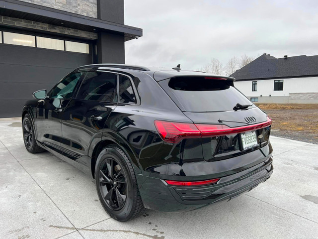 2024 Audi Q8 E-tron Quattro dans Autos et camions  à Saint-Jean-sur-Richelieu - Image 4