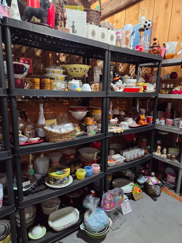 OPEN TODAY !Monday! FRIDAY  - SAT - SUN & mom from now on!! in Arts & Collectibles in Mississauga / Peel Region - Image 6