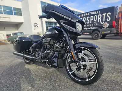 Local BC motorcycle, clean title, mint condition, with service records and nice upgrades; all in bea...