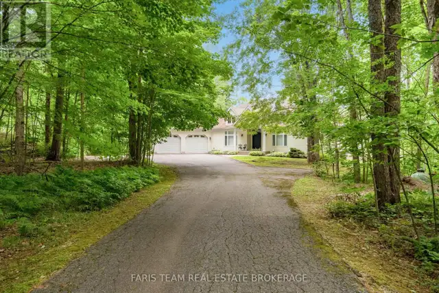 1037 ROCKCASTLE ROAD Gravenhurst (Morrison), Ontario in Houses for Sale in Muskoka - Image 5