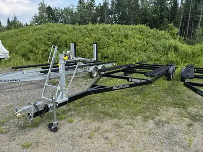 2J9BA9334SB049887. Vehicle Information Provided by autoTRADER.ca .