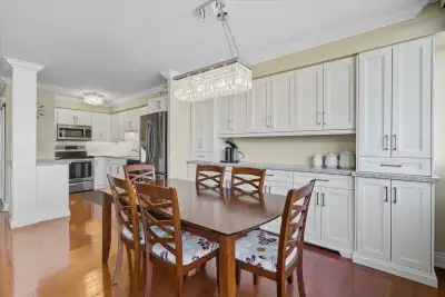 Choose Easy Living In Quiet Comfort! This Stunning 3 Bedroom, 2 Bathroom, 2 Storey Penthouse Boasts...