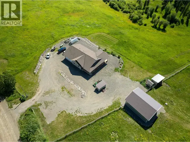7155 GROSSETT ROAD Lone Butte, British Columbia in Houses for Sale in 100 Mile House - Image 5