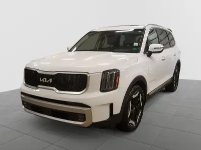Experience the ultimate in three-row versatility and refined power in the award-winning 2023 Kia Tel...