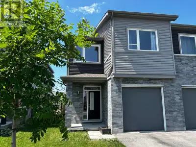 72 RIDDELL STREET Carleton Place, Ontario