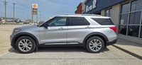 Engine: 4 Cylinder Engine 2.3L L/100Km City: 11.7 L/100Km Hwy: 8.6 Safety Equipment ABS And Drivelin... (image 2)