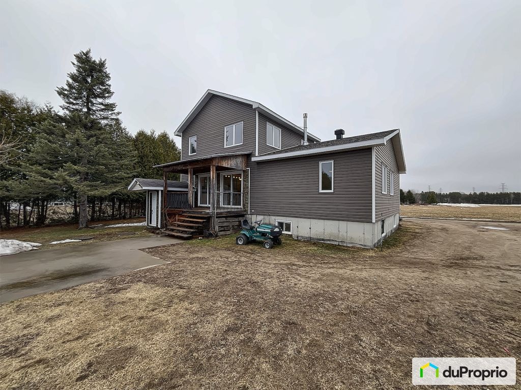 $425,000 - 2 Storey for sale in ND-Du-Mont-Carmel — photo 2