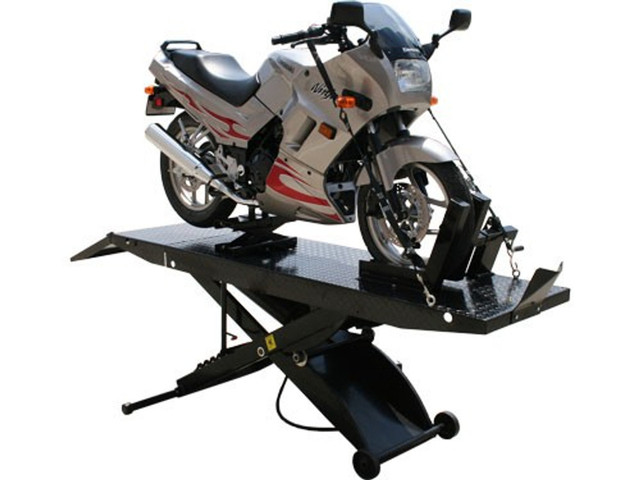 MOTORCYCLE LIFT - $1,700 - CLENTEC in Other in London - Image 3
