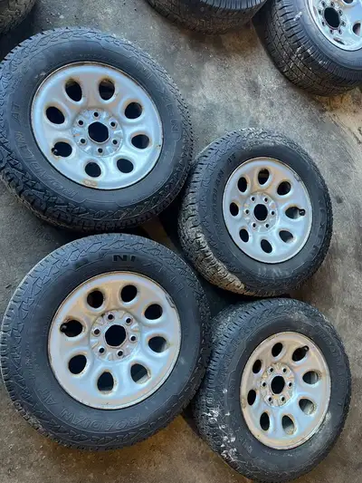 *Tire Size: LT245/70R17 *Season: Winter *Brand: Nexen *Tread: 85/90% Approximately *Bolt Pattern: 6x...
