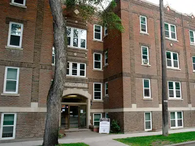 Located at 303 Assiniboine Avenue the New Castle is close to downtown, bus routes, The Forks, and th...