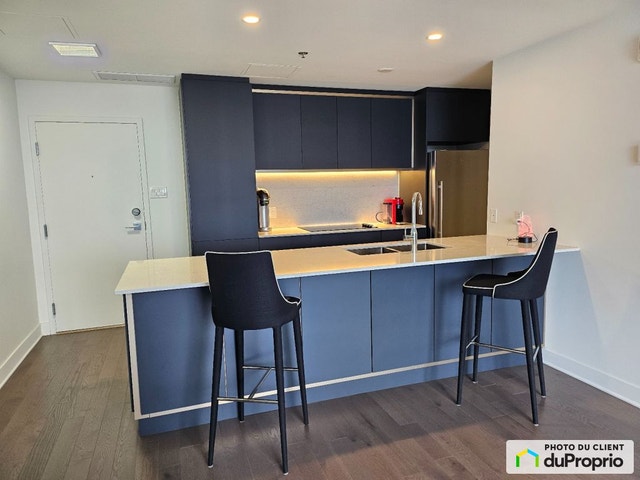 $664,900 - Condominium for sale in Brossard — photo 2