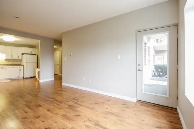 Luxury 1 Bedroom Apartment in Exeter in Long Term Rentals in London - Image 8