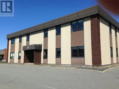 For Lease, Small affordable furnished or unfurnished office space, Approx 400 Sq. Ft . This second f...