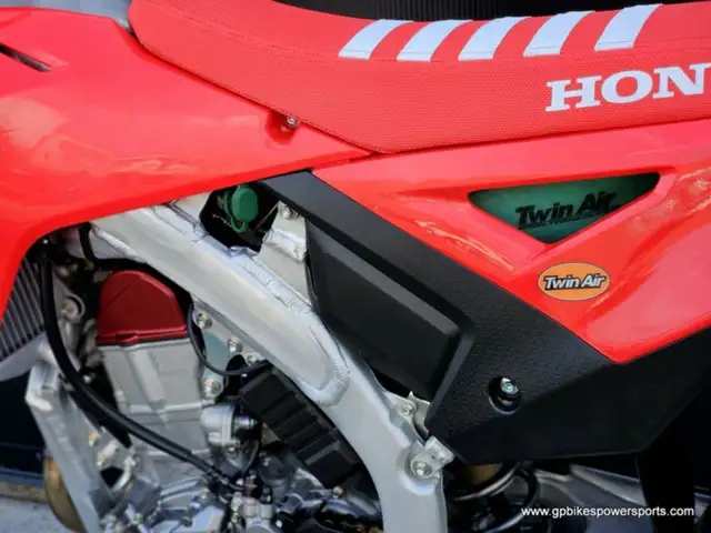 2026 Honda CRF 450RWE in Dirt Bikes & Motocross in Oshawa / Durham Region - Image 12