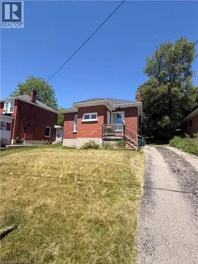 Welcome to 19 Paisley Heights in Cambridge, a charming 2-bedroom, 1-bathroom detached bungalow locat...