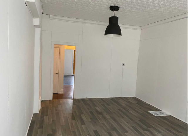 Bayview/Sheppard room for rent $799 call4163006610 in Room Rentals & Roommates in City of Toronto - Image 4