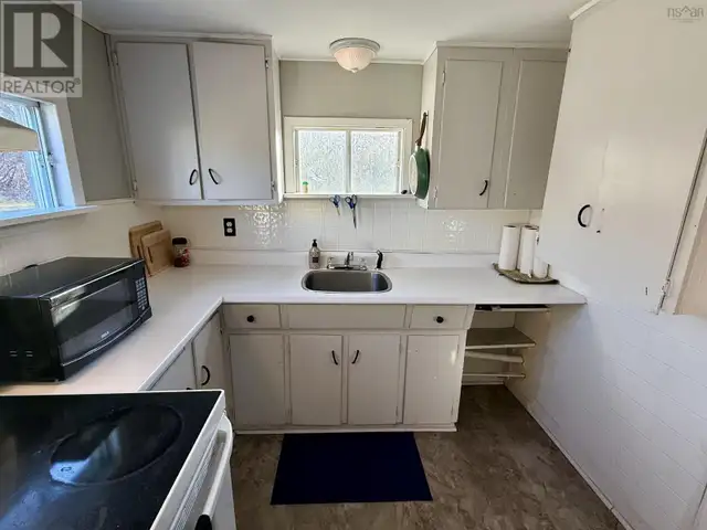 10374 Highway 4 Broadway, Nova Scotia in Houses for Sale in New Glasgow - Image 18