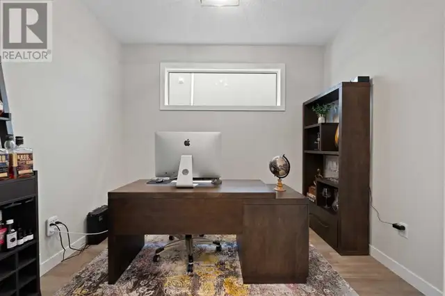 3505 41 Street SW Calgary, Alberta62864759286787124