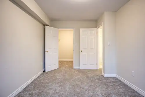 2 bedroom unit in a prime South end location, steps from RL Beattie & Loellen Secondary School, rest...