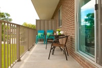 SPACIOUS 1 BEDROOM APARTMENT FOR RENT IN SARNIA! OVERLOOKING THE ST. CLAIR RIVER! SELECT APARTMENTS... (image 8)