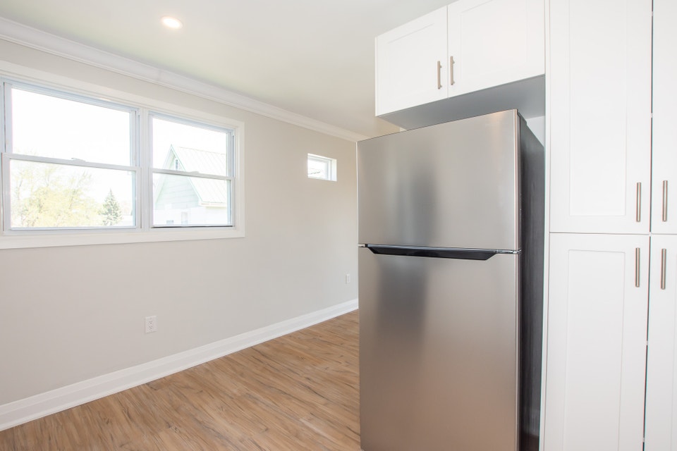81 Empire St, Welland (6) - 1 Bedroom Apartment 4