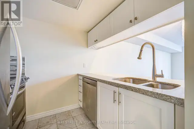 2606 - 38 ELM STREET Toronto (Bay Street Corridor), Ontario in Condos for Sale in City of Toronto - Image 16