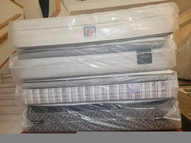 MAGNIFICENT QUEEN DOUBLE SINGLE SIZE USED MATTRESSES in Beds & Mattresses in Delta/Surrey/Langley - Image 5
