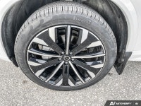 No accident Volvo Canada Program vehicle. Plus - Heated Seats - Heated Steering - 360 Camera - Park... (image 9)